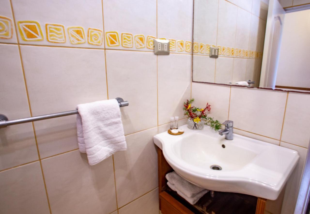 Hostal Uruhao Hanga Roa Exteriér fotografie