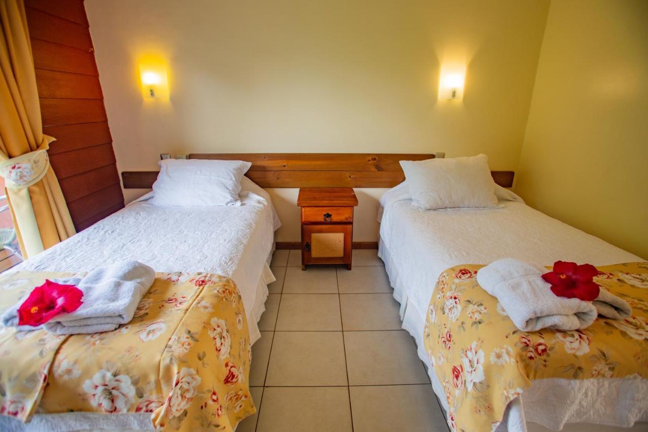 Hostal Uruhao Hanga Roa Exteriér fotografie