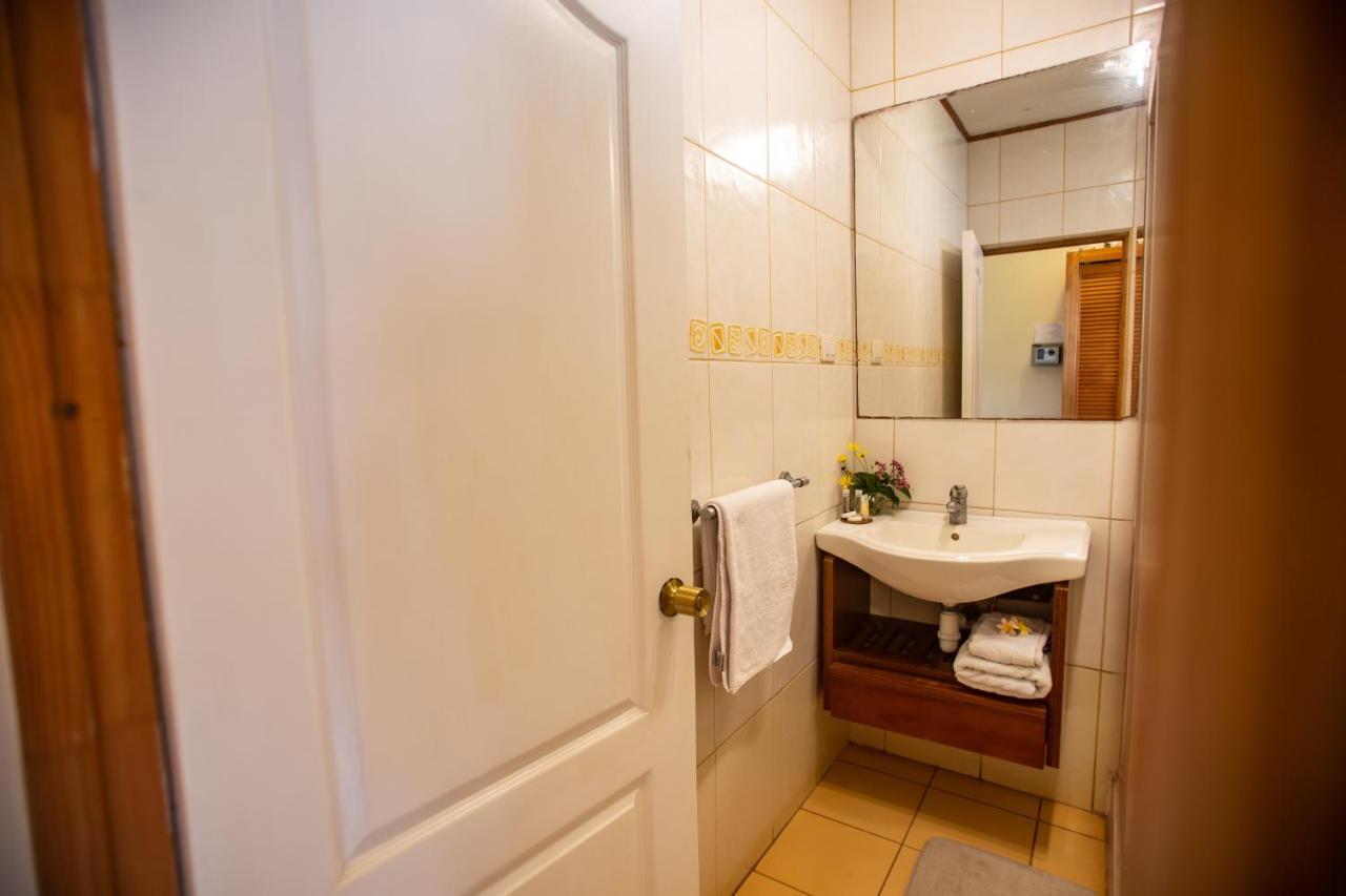 Hostal Uruhao Hanga Roa Exteriér fotografie