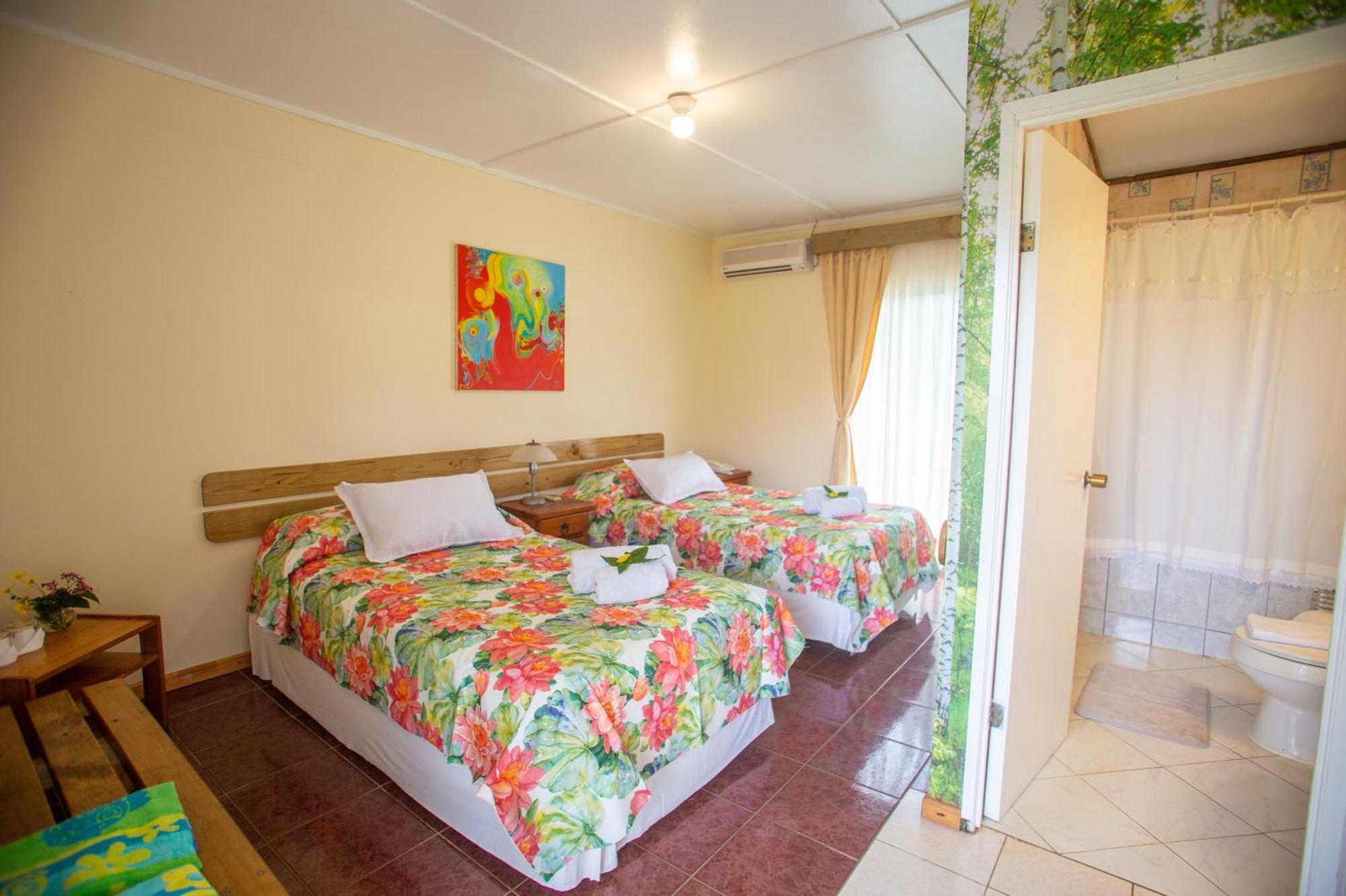 Hostal Uruhao Hanga Roa Exteriér fotografie