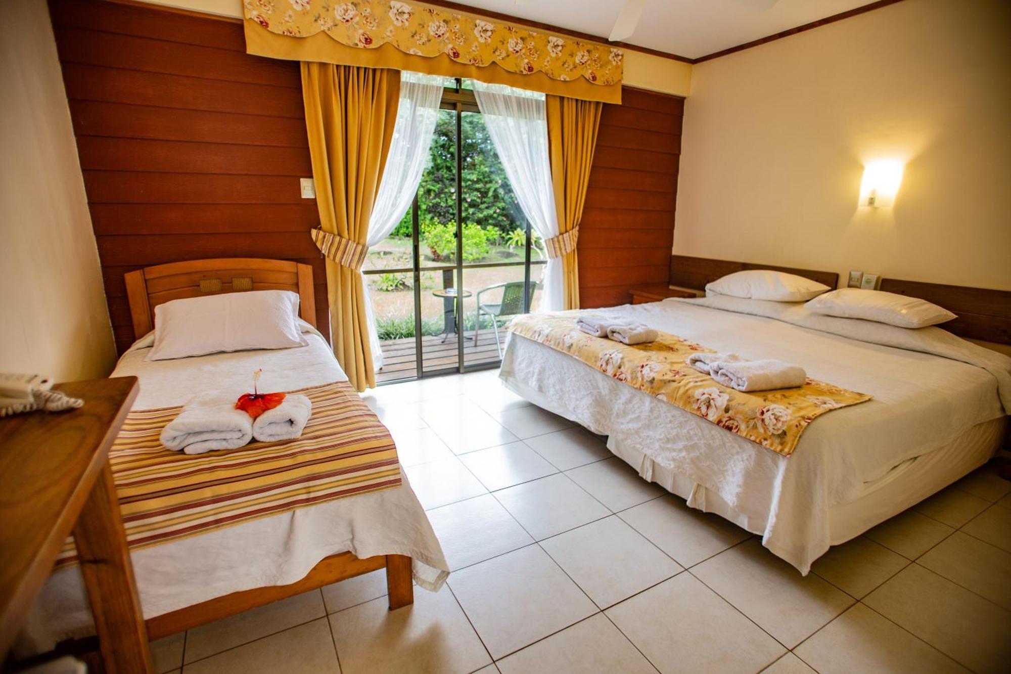 Hostal Uruhao Hanga Roa Exteriér fotografie
